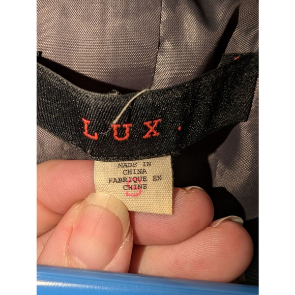 Women's LUX Black Cropped Blazer - Picture 2 of 4